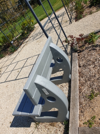 Banc 90 cm raboté en plastique recyclé