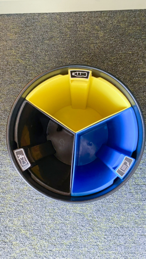 Corbeille de tri sélectif 13l avec bacs intérieurs tri colores